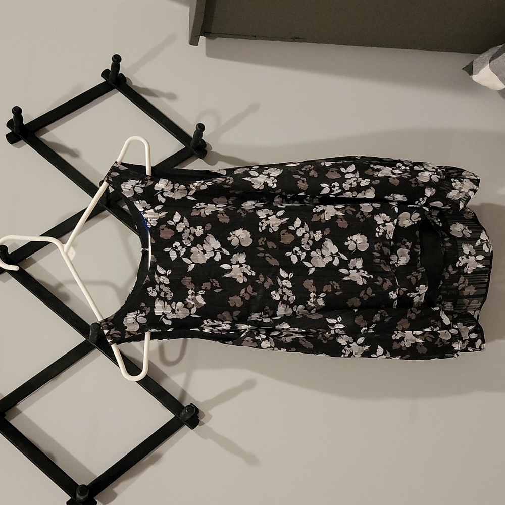 Apt. 9 women's top